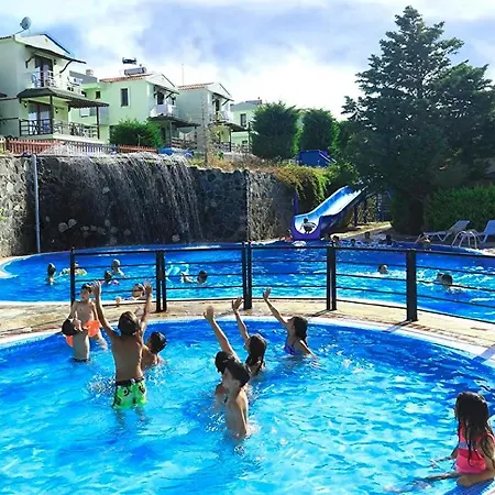 Akay Garden Family Club 公寓式酒店
