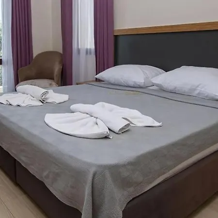 公寓式酒店 Akay Garden Family Club Çeşme